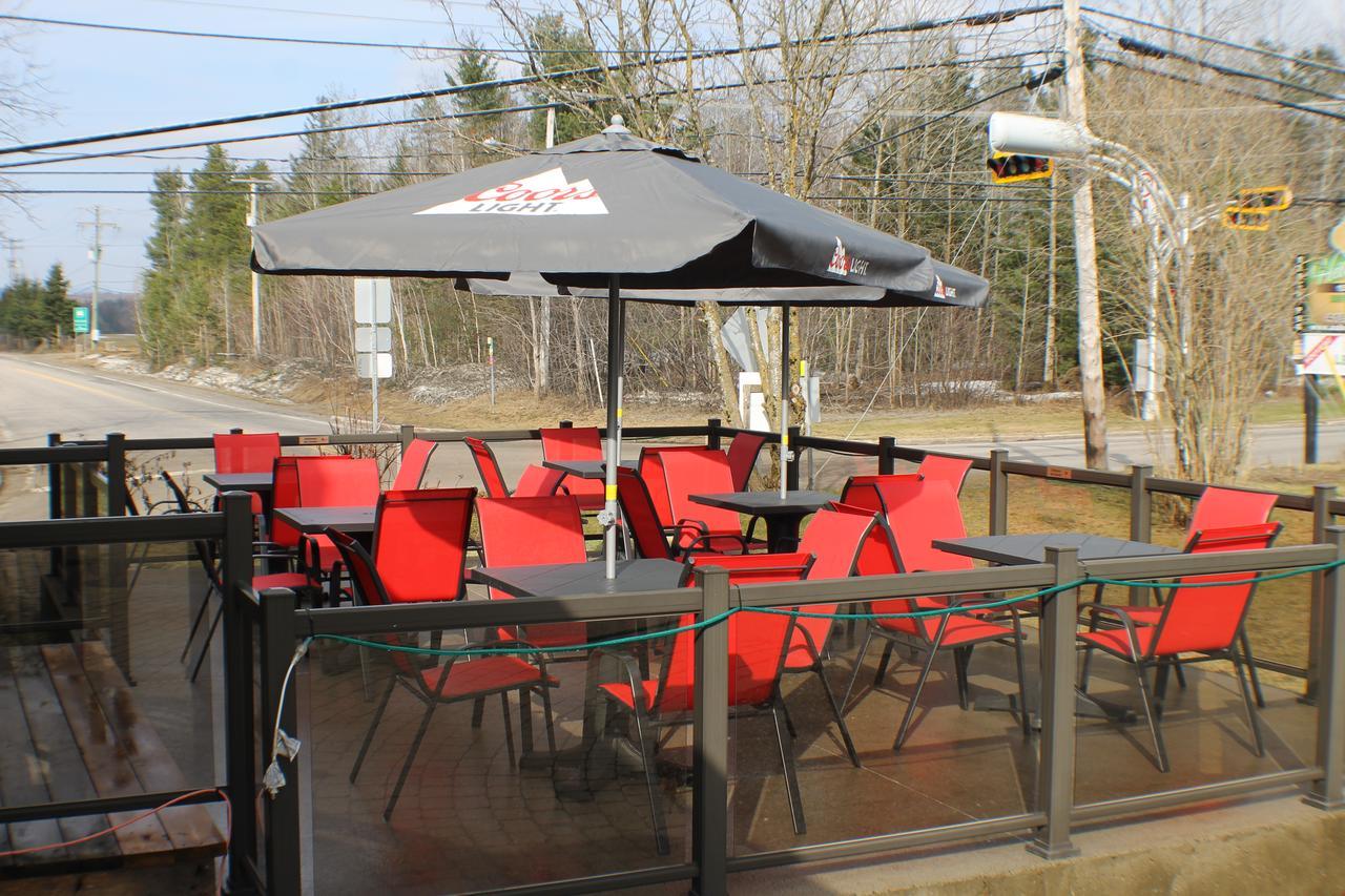 Auberge Valcartier Saint Gabriel De Valcartier Bagian luar foto